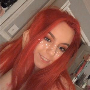 Meet your Posher, Ava